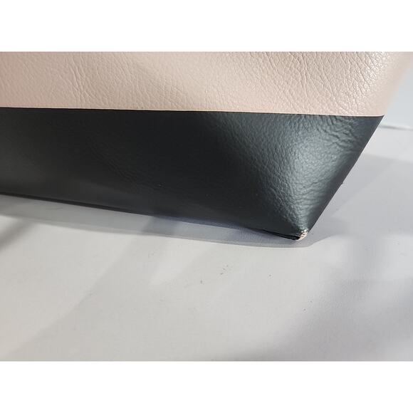 Kate Spade Disney Minnie Mouse Pink Leather Reversible Large Tote Lip Stick Kiss - Picture 15 of 16